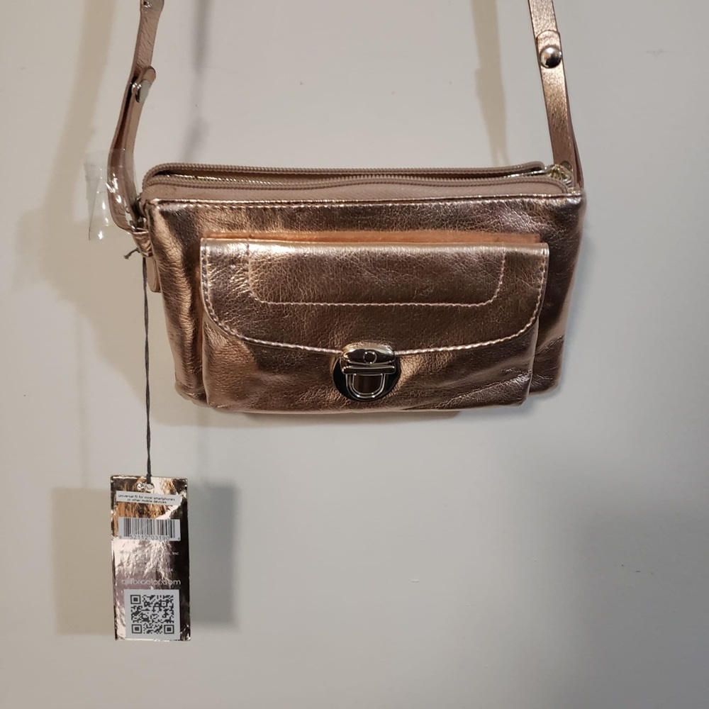 NWT Smart phone push lock Metallic crossbody bag